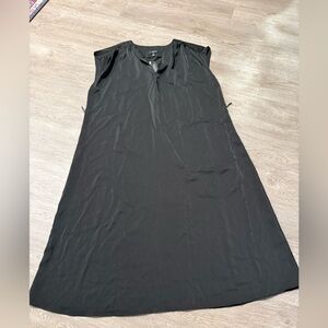 Banana Republic silk dress, never worn